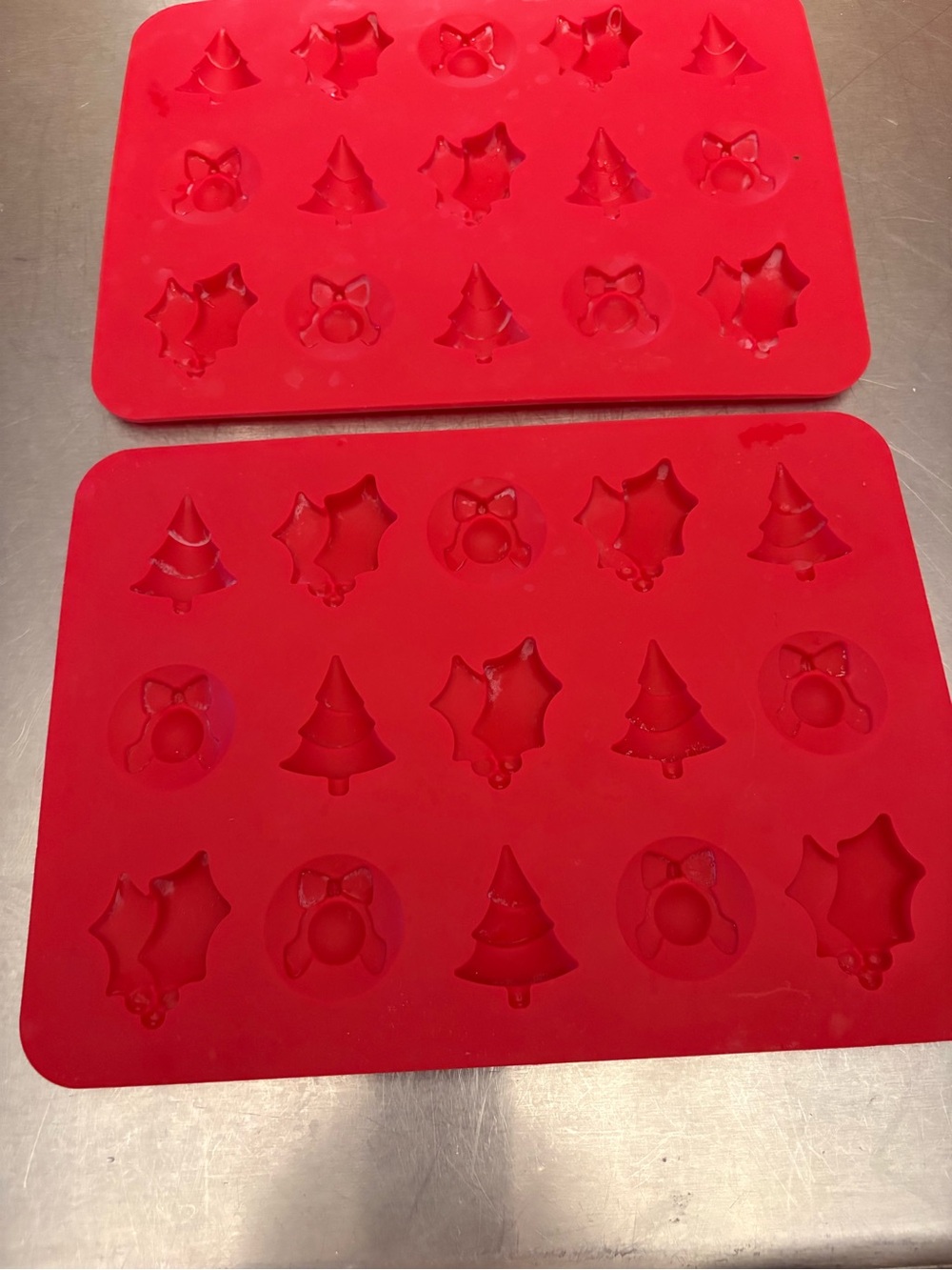 Red Silicone Holiday Candy/Chocolate Butter Mold - Set of 2